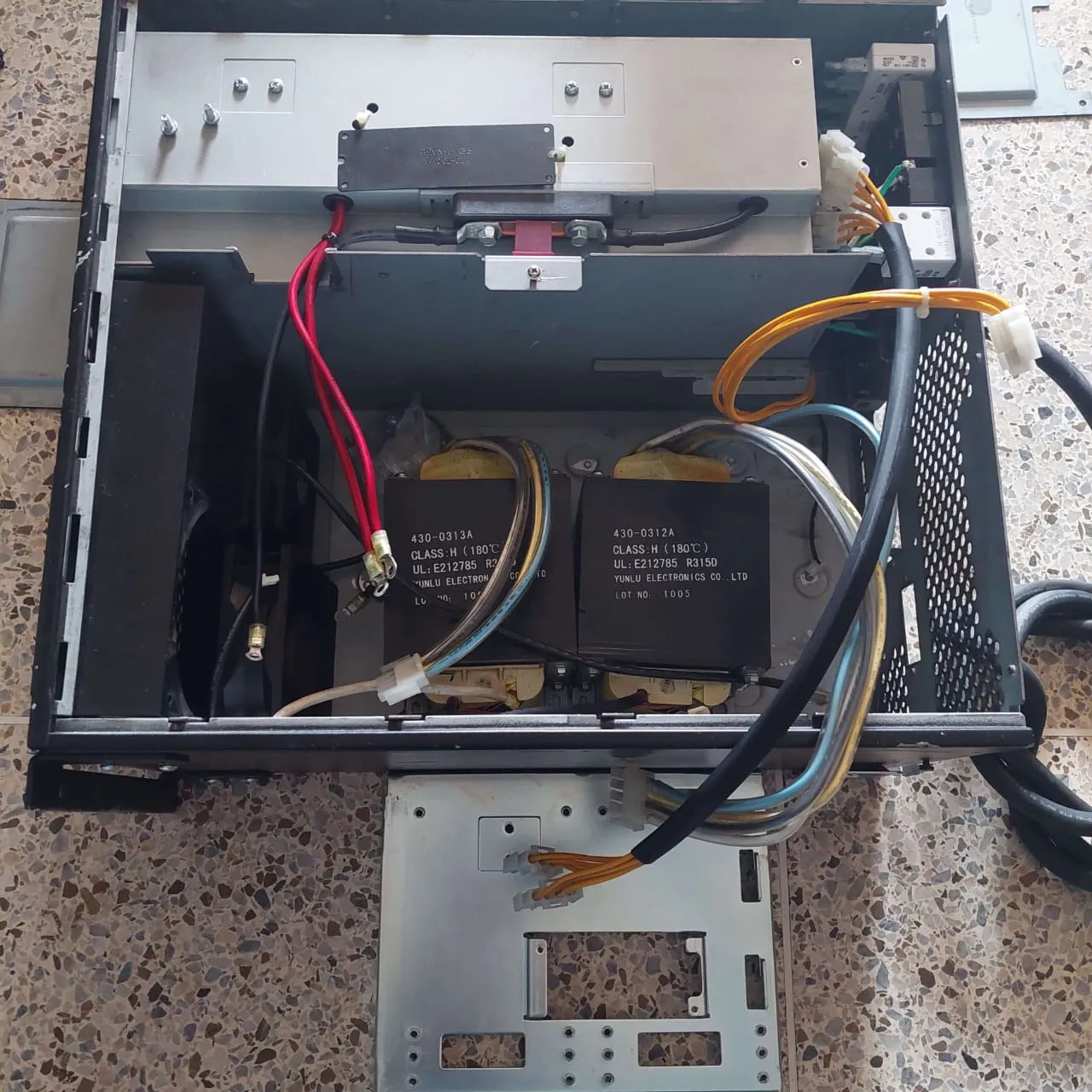 Servicio técnico de UPS de 3KVA